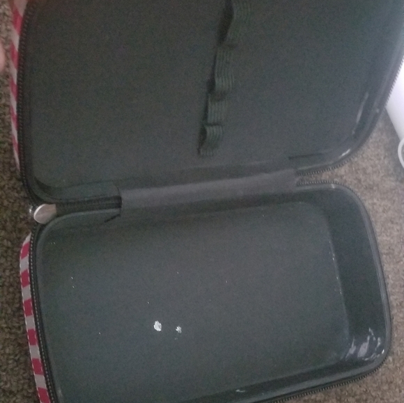 (2) makeup boxes - Picture 5 of 8